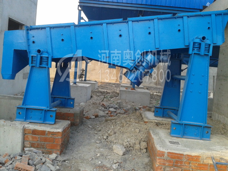 砂石分級直線振動篩 砂石分級直線振動篩