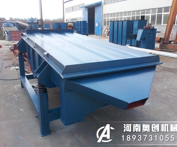 篩分石英砂振動(dòng)篩廠家一般是如何選型的？