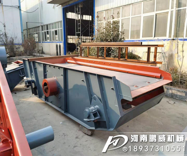 振動篩沙機(jī)篩眼堵了濕沙篩不下來怎么樣解決?